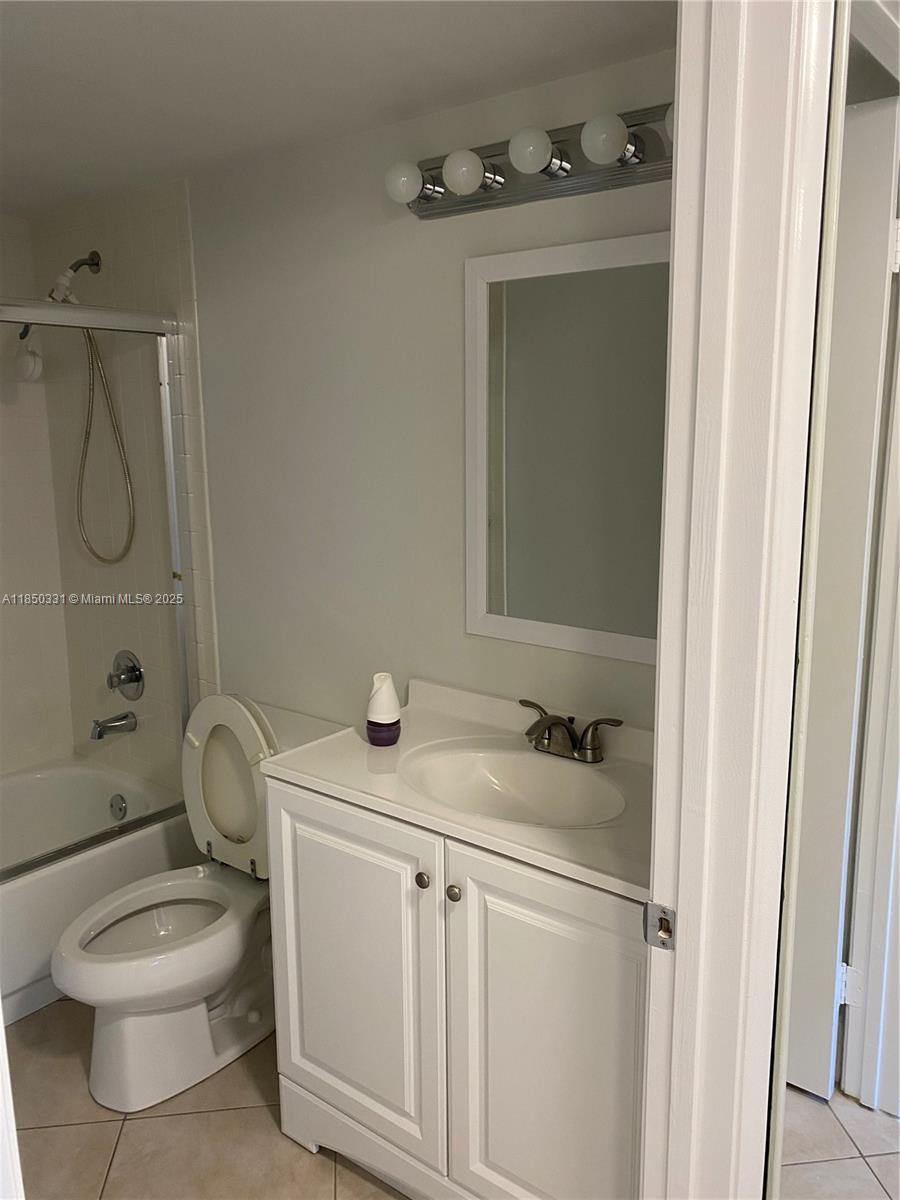 Property photo # 9