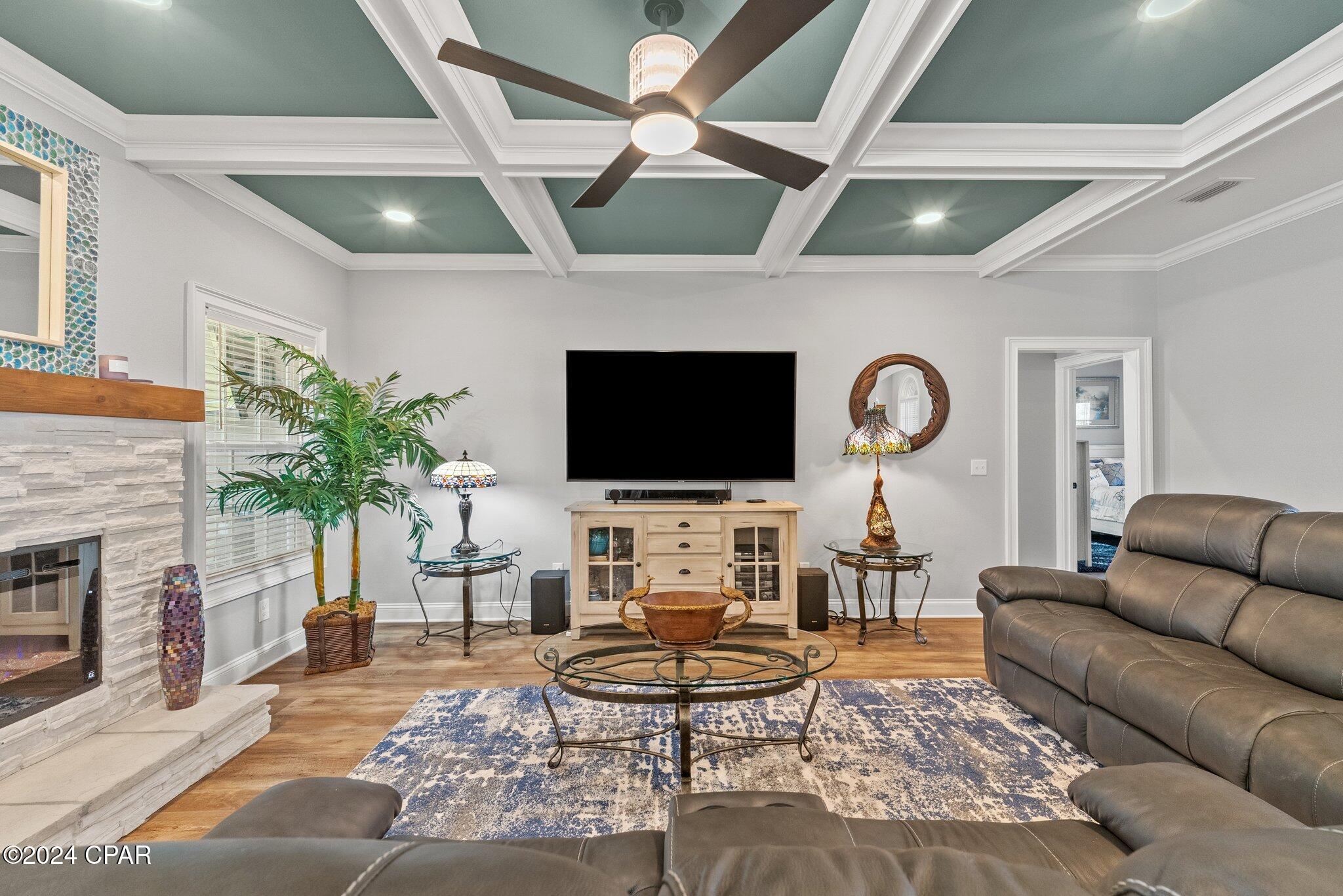 Image 36 For 130 Lake Merial Boulevard