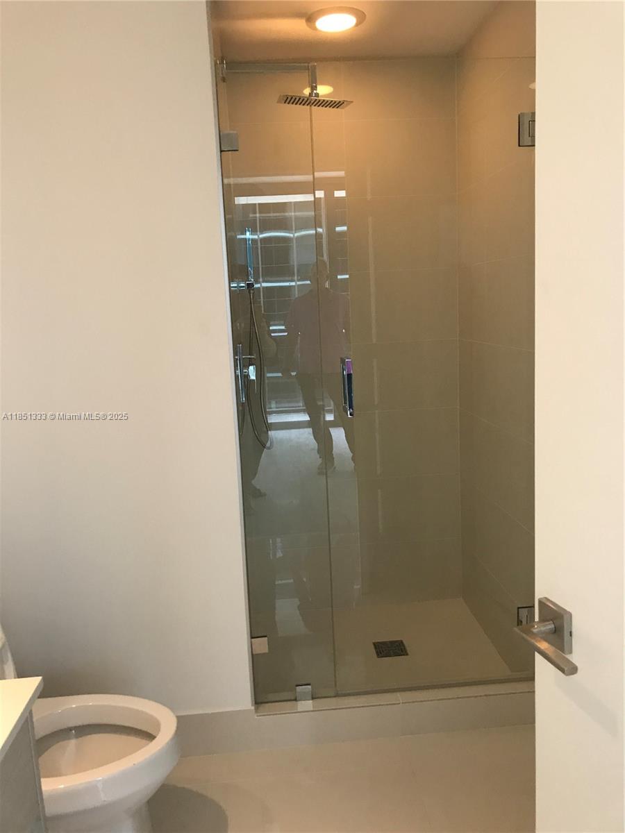 55 SW 9th st #2207, Miami FL 33130