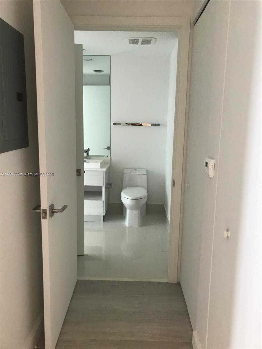 55 SW 9th st #2207, Miami FL 33130