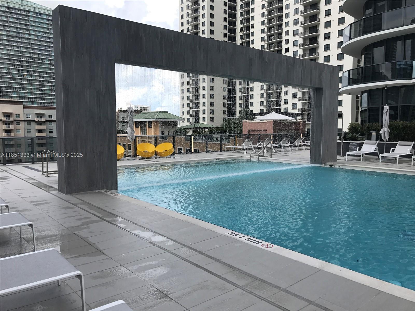 55 SW 9th st #2207, Miami FL 33130