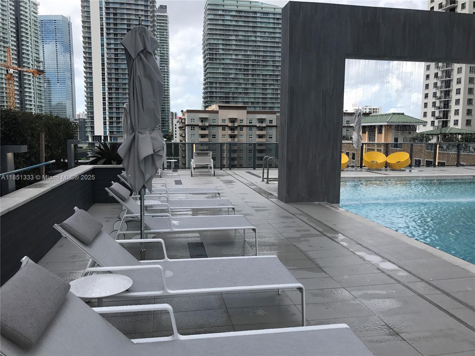 55 SW 9th st #2207, Miami FL 33130