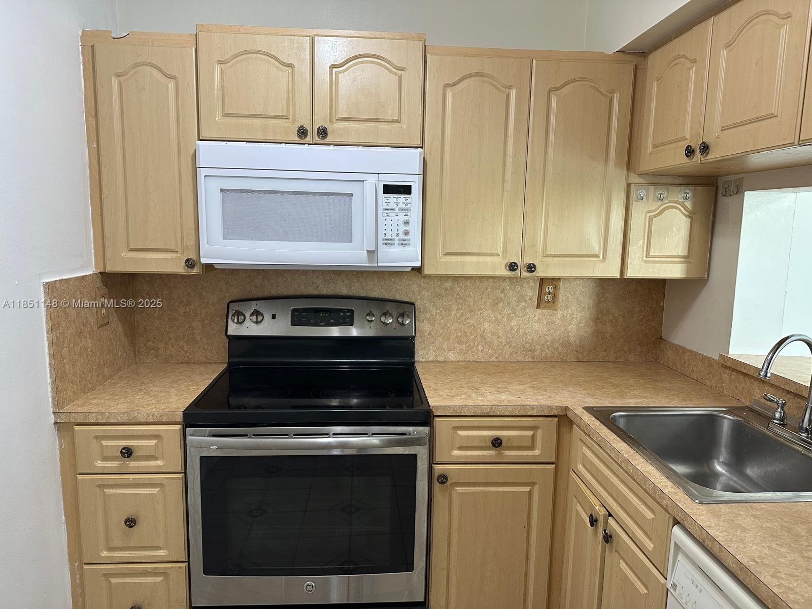 Property photo # 3