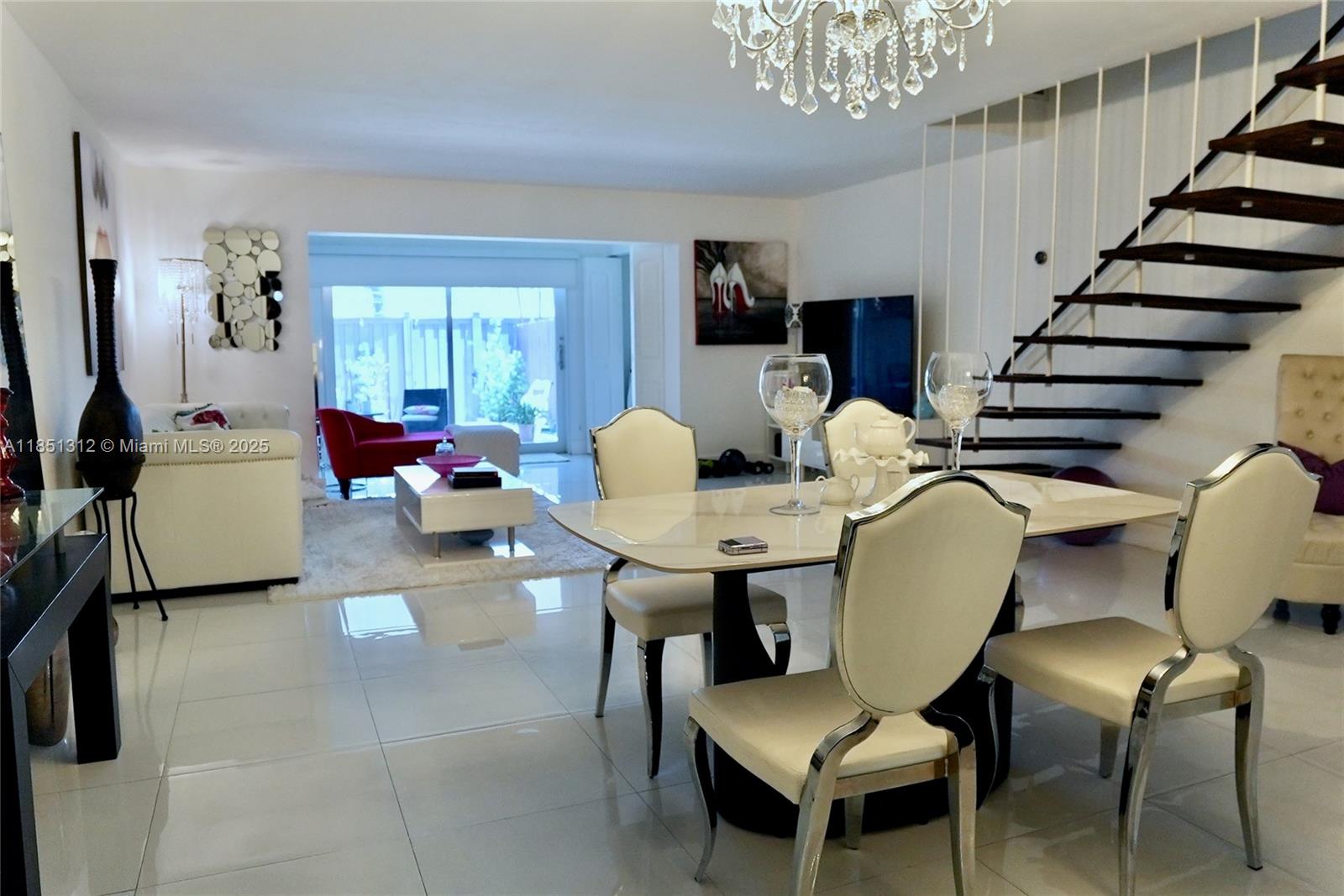 Property photo # 9