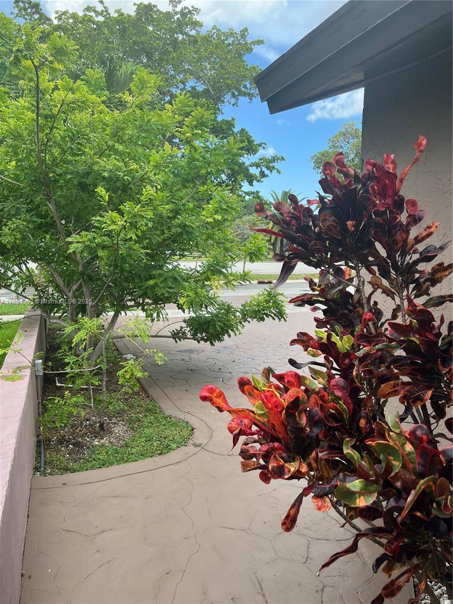 Property photo # 8
