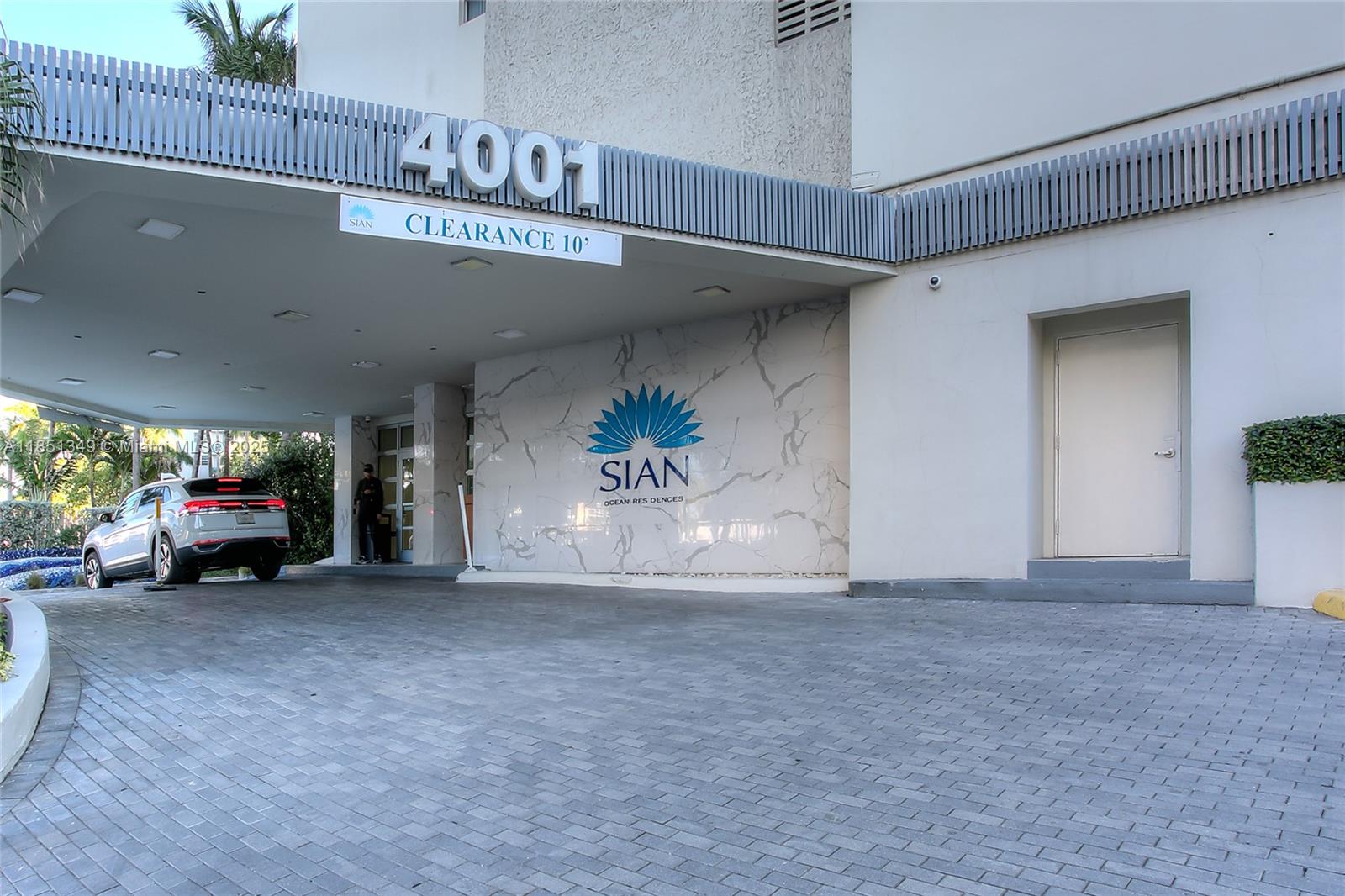 Property photo # 3