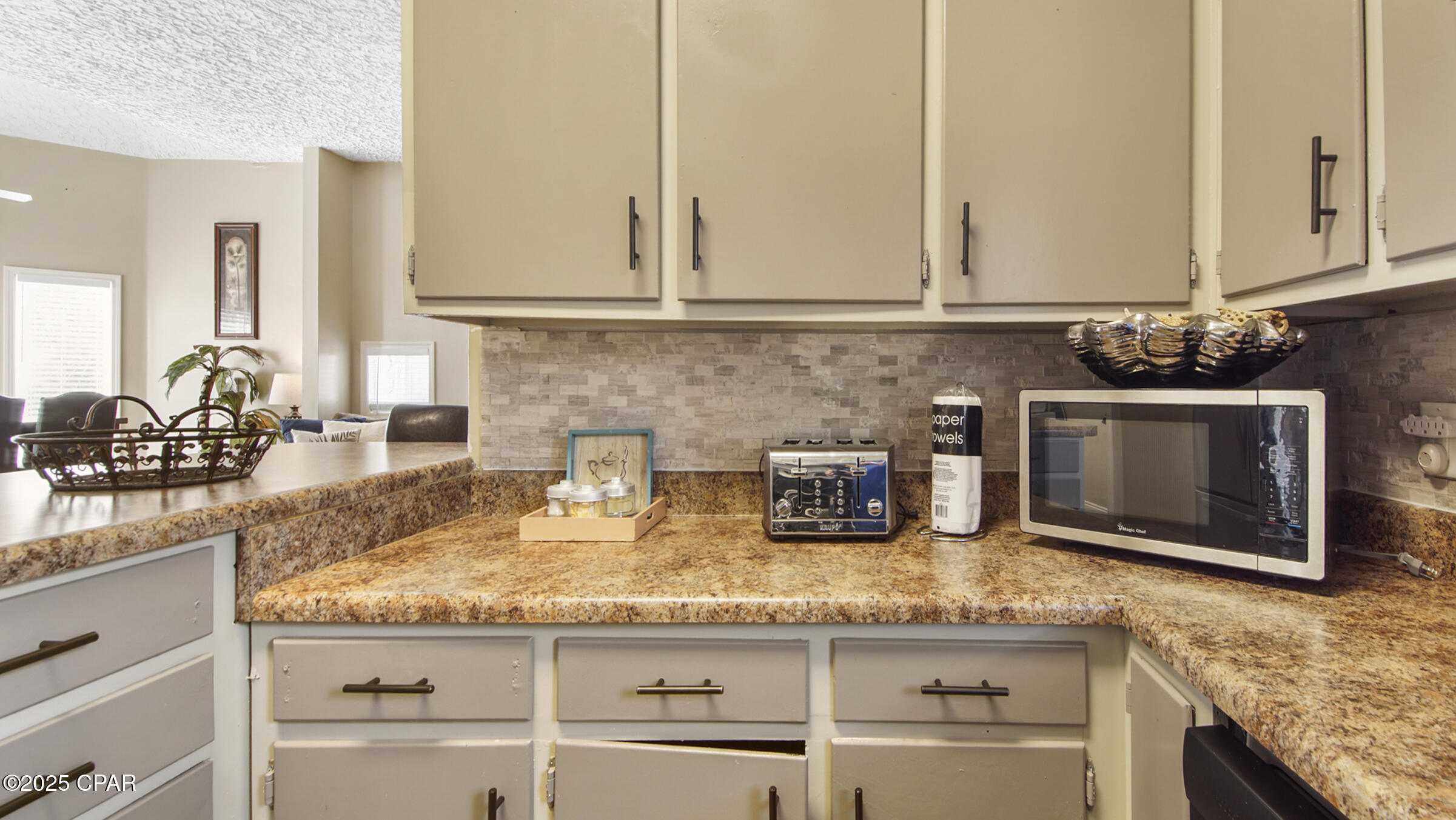Image 10 For 3903 Raven Street # A-c
