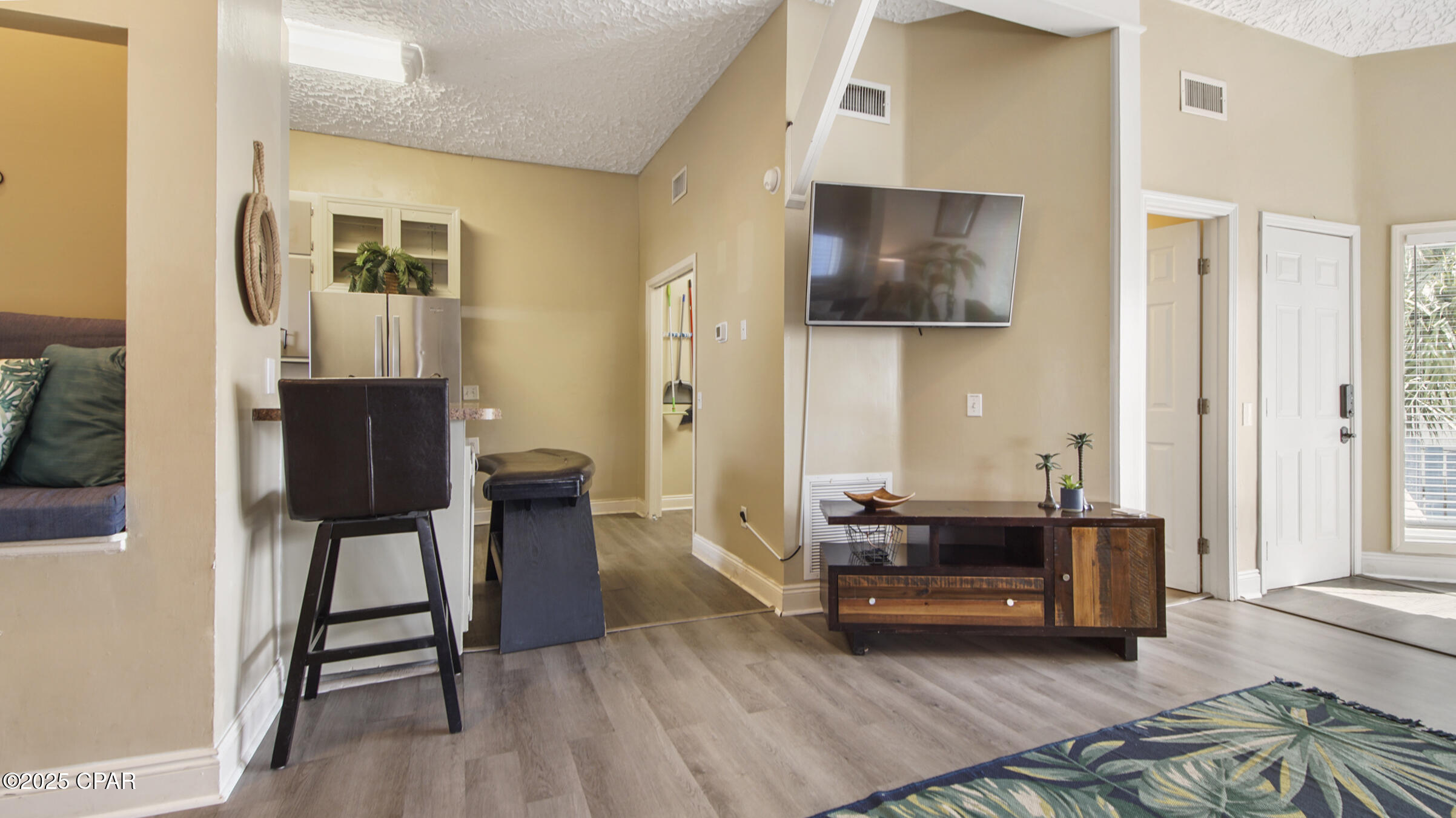Image 14 For 3903 Raven Street # A-c