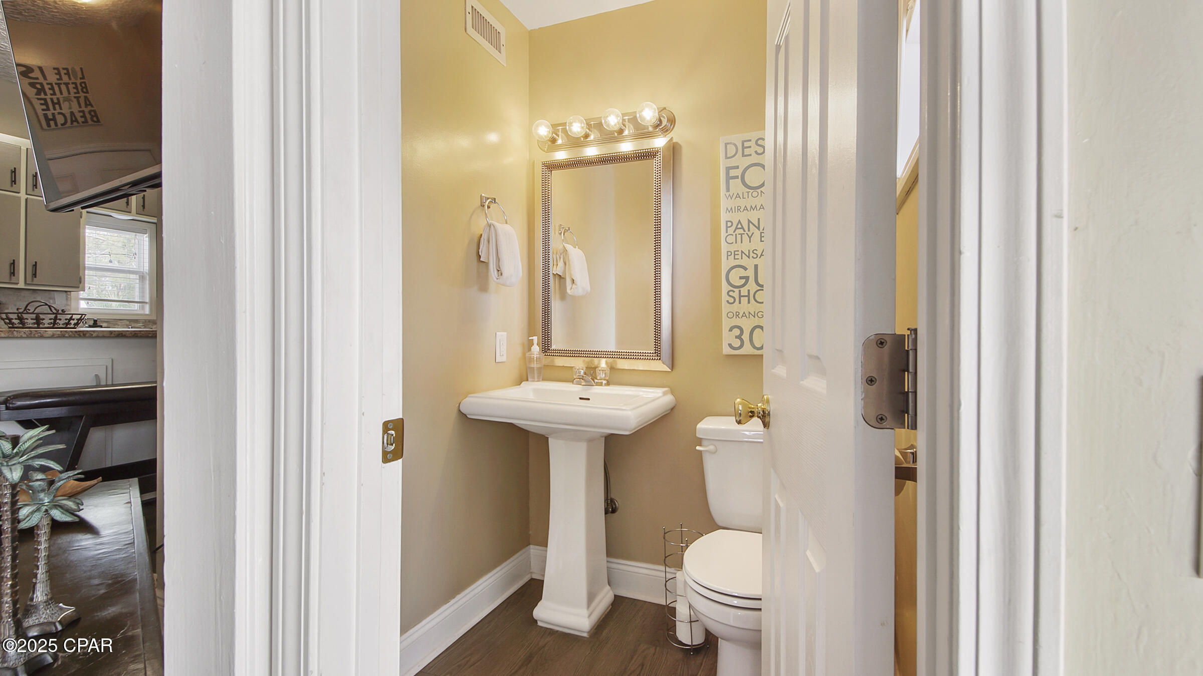 Image 17 For 3903 Raven Street # A-c