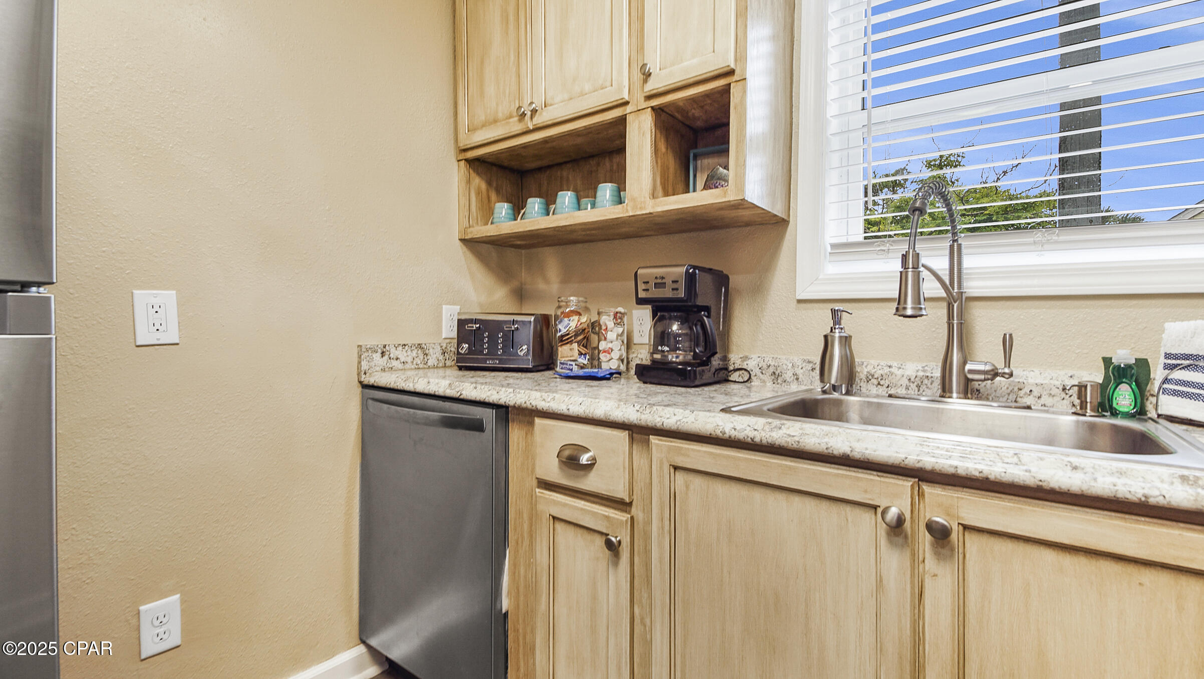 Image 34 For 3903 Raven Street # A-c
