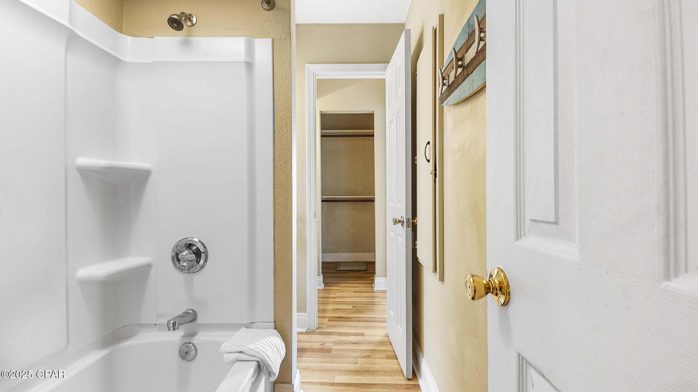 Image 74 For 3903 Raven Street # A-c
