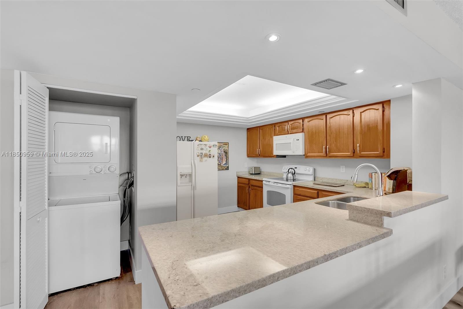 Property photo # 8