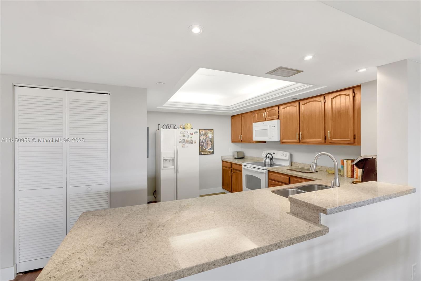 Property photo # 9