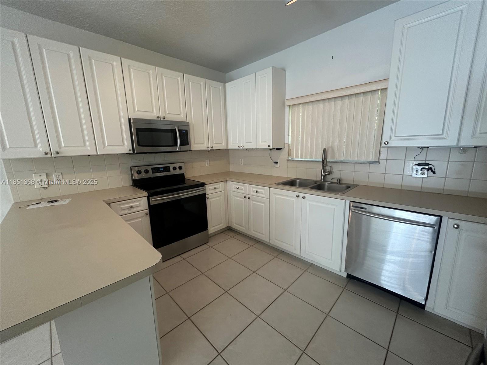 Property photo # 3