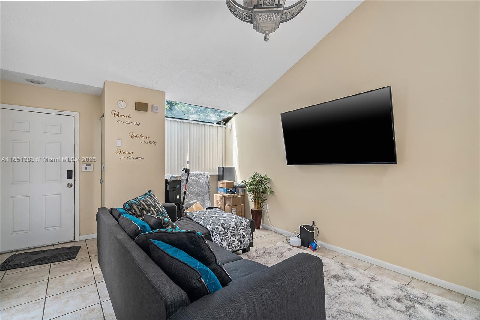 Property photo # 7