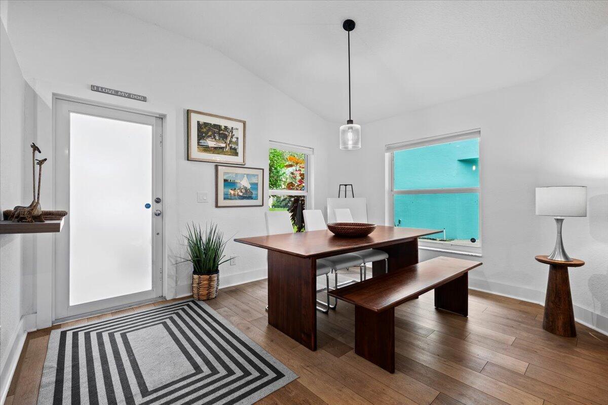 Image to showcase the property located at 105 Pennock Landing Circle