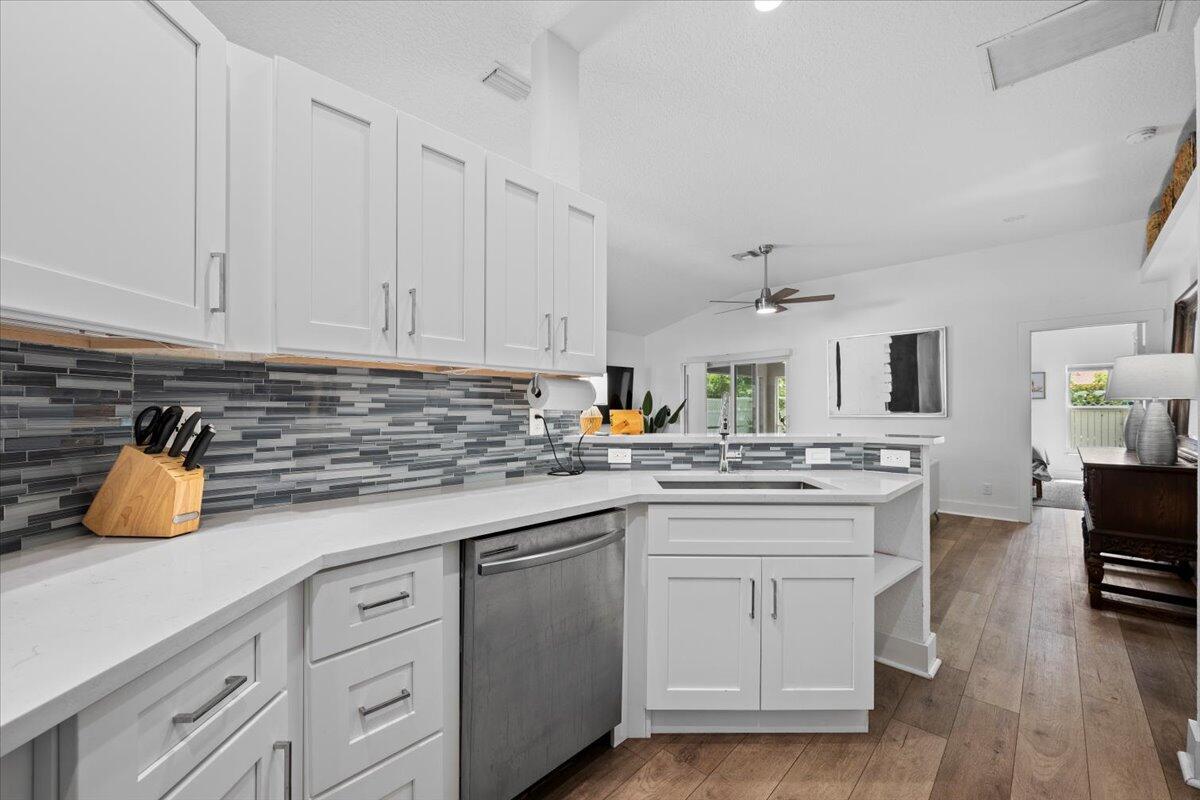 Image to showcase the property located at 105 Pennock Landing Circle