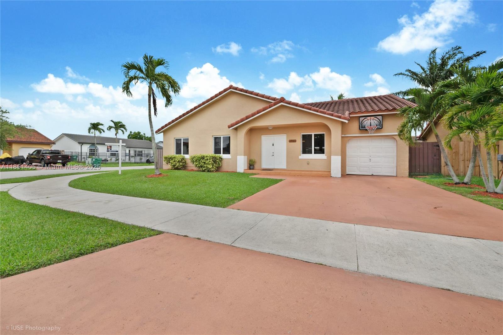 Property photo # 0