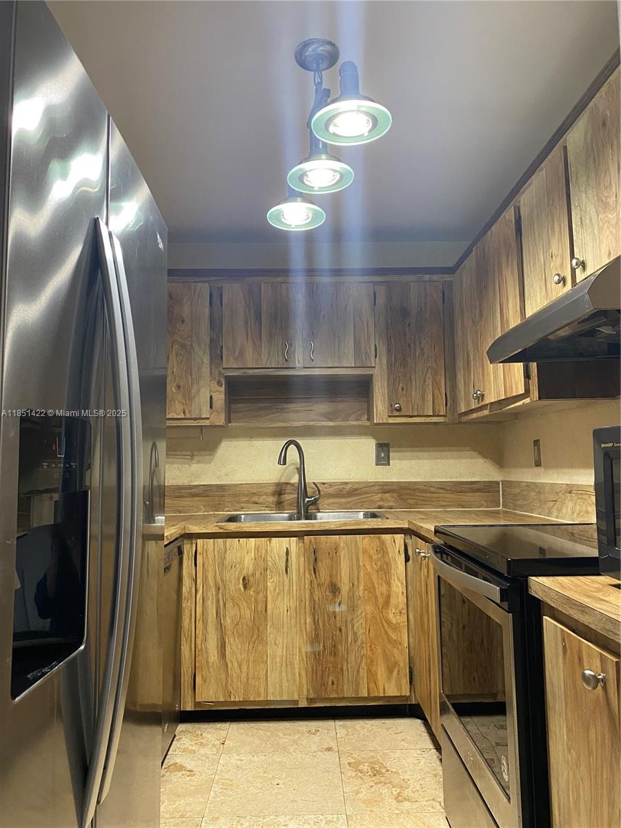 Property photo # 6