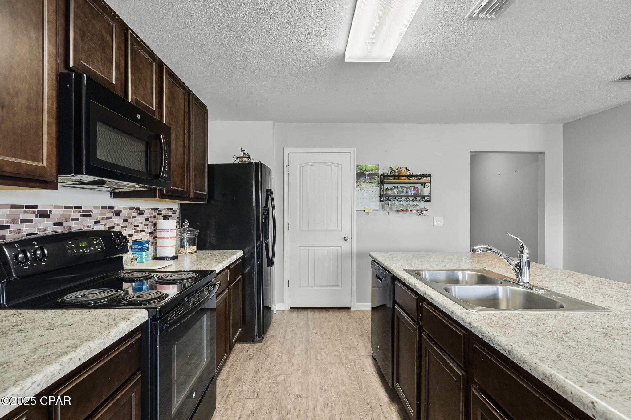 Image 10 For 7112 Riverbrooke Street