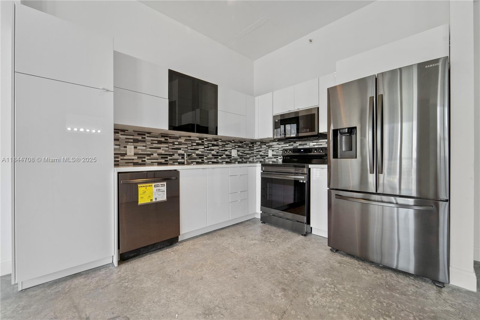Property photo # 9