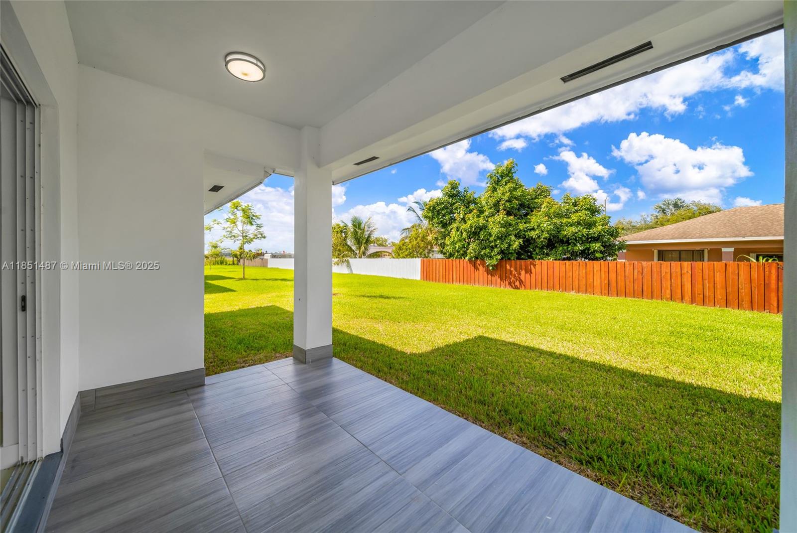 Property photo # 7