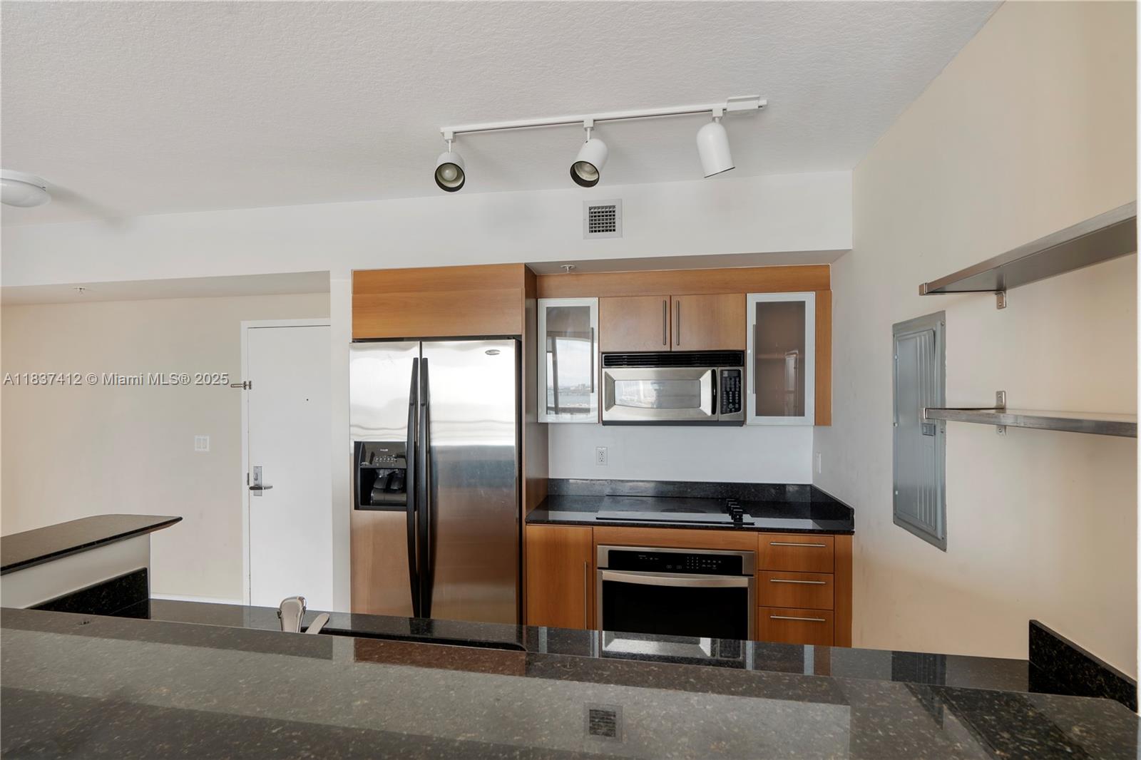 325 S Biscayne Blvd #3322, Miami FL 33131