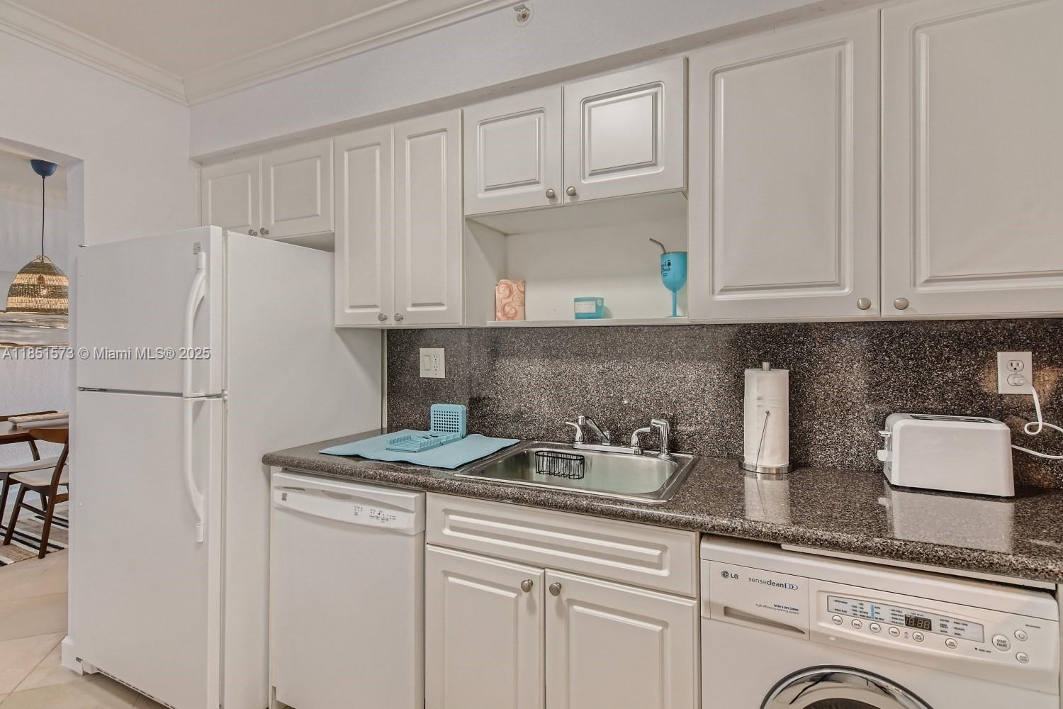 Property photo # 6