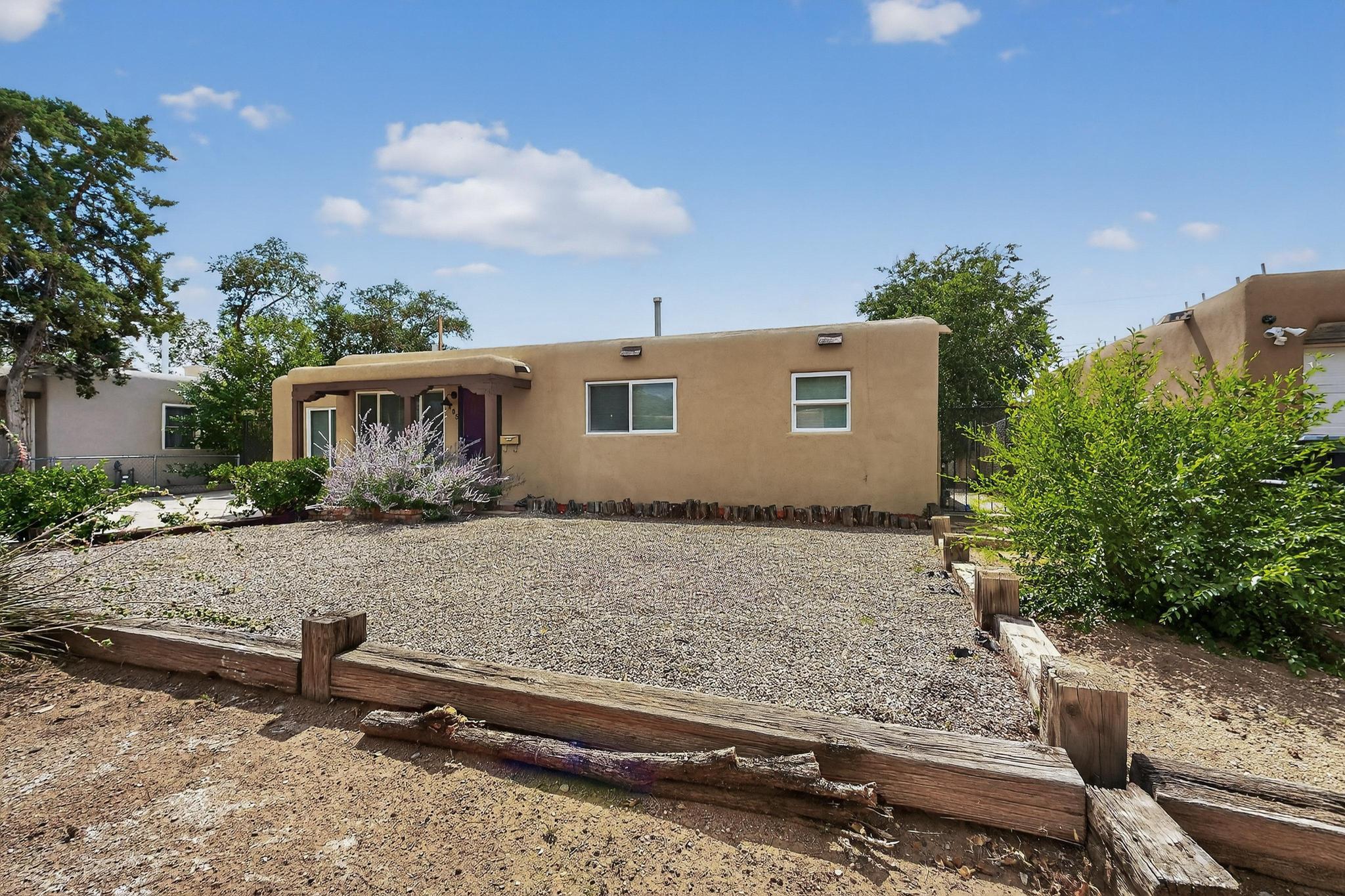 2805 CHRISTINE STREET NE, ALBUQUERQUE, NM 87112  Photo 2