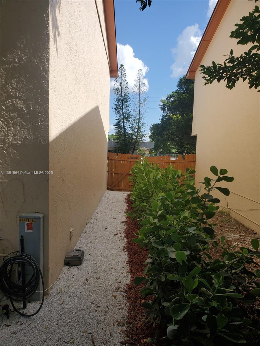 Property photo # 8