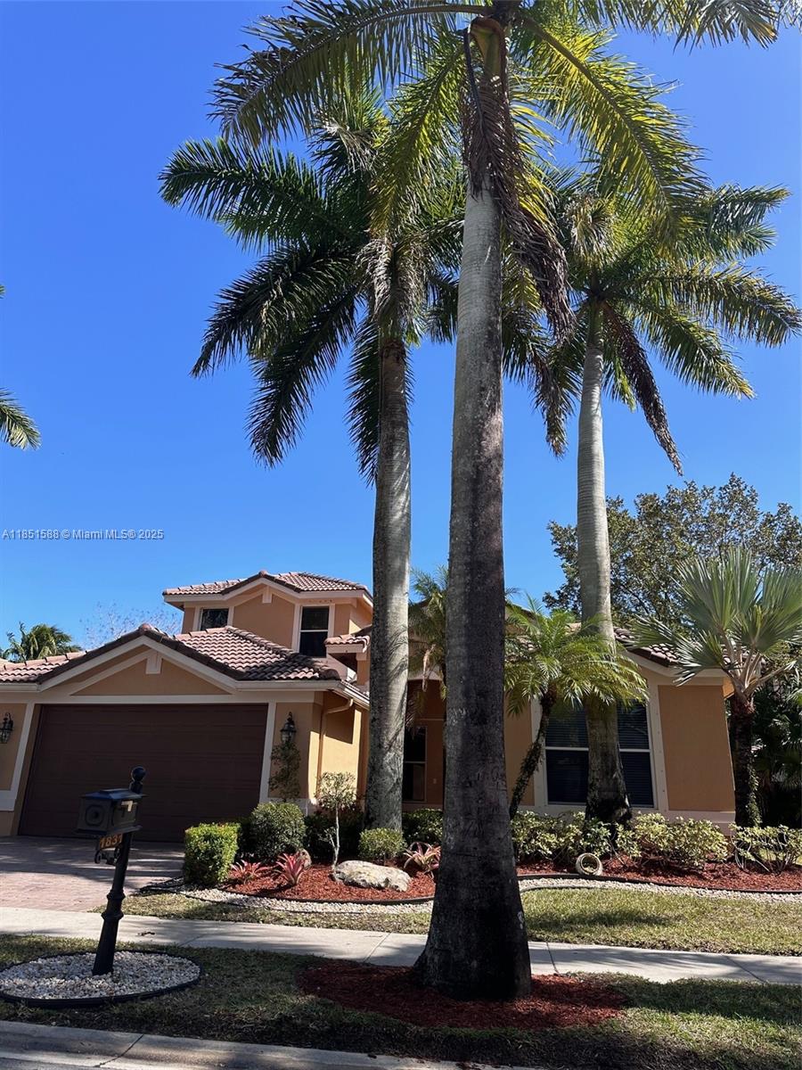 Property photo # 1
