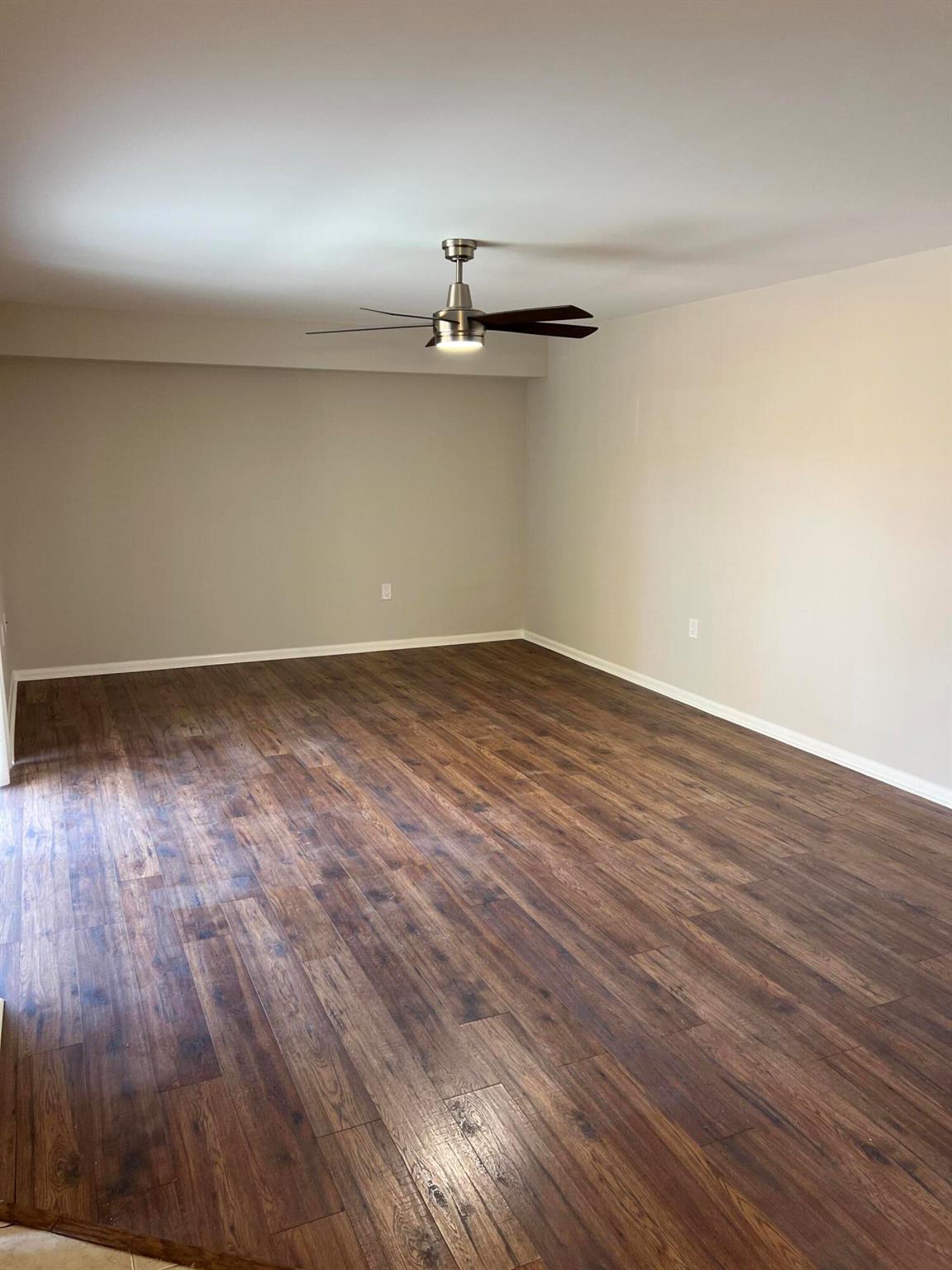 Image to showcase the property located at 3066 30th Court