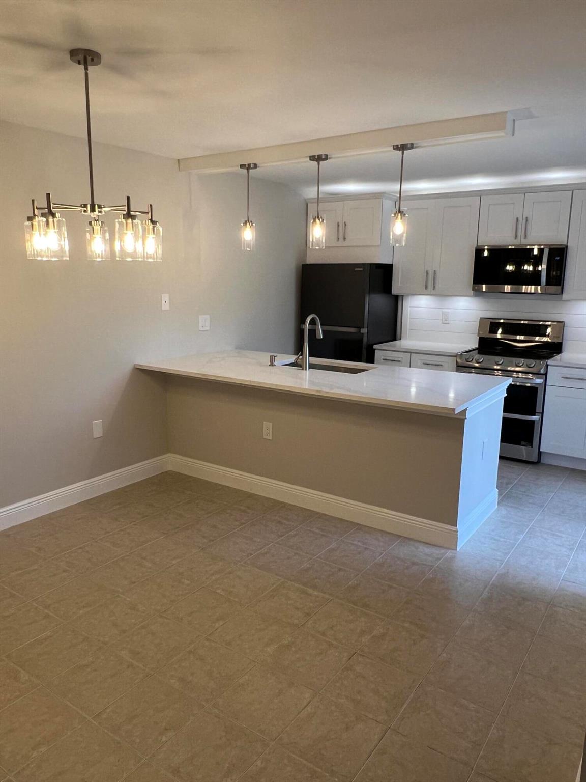 Image to showcase the property located at 3066 30th Court