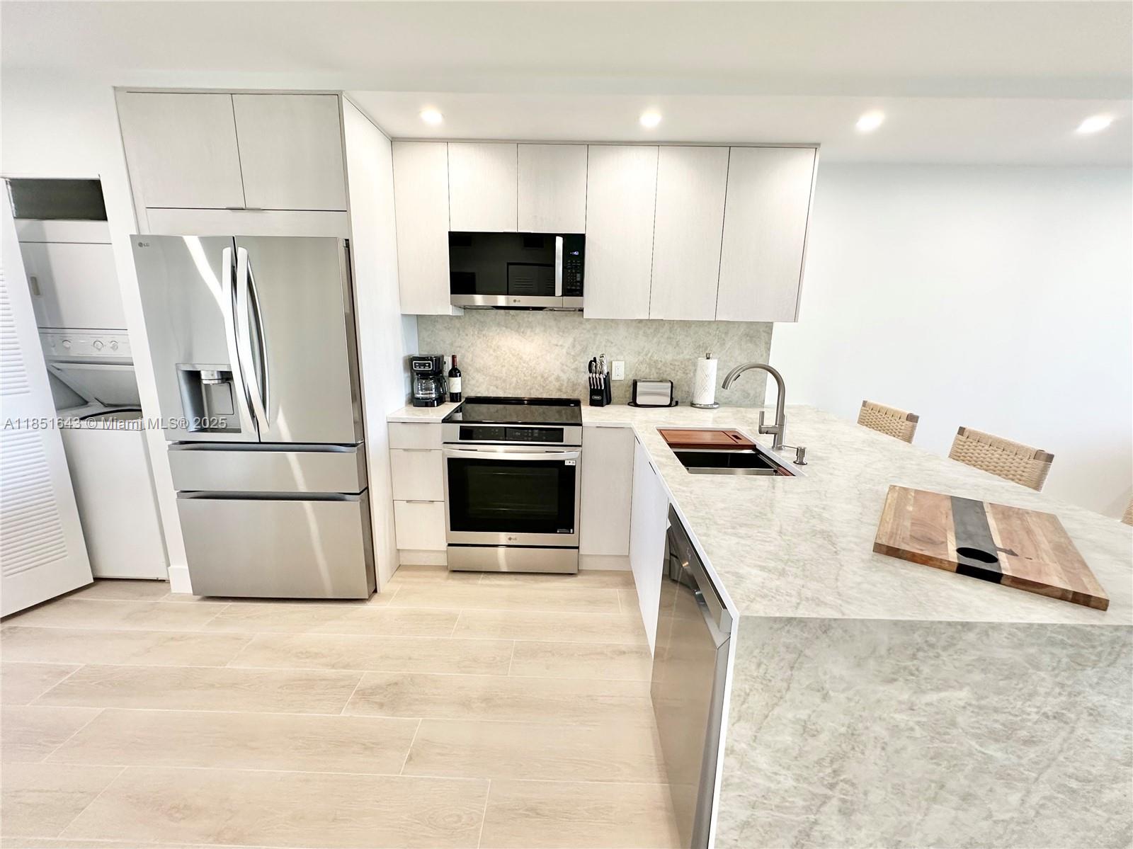 Property photo # 7