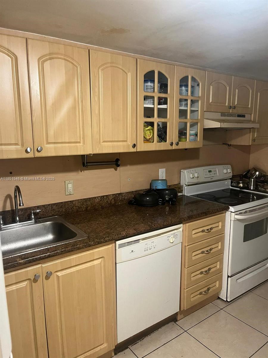 Property photo # 3