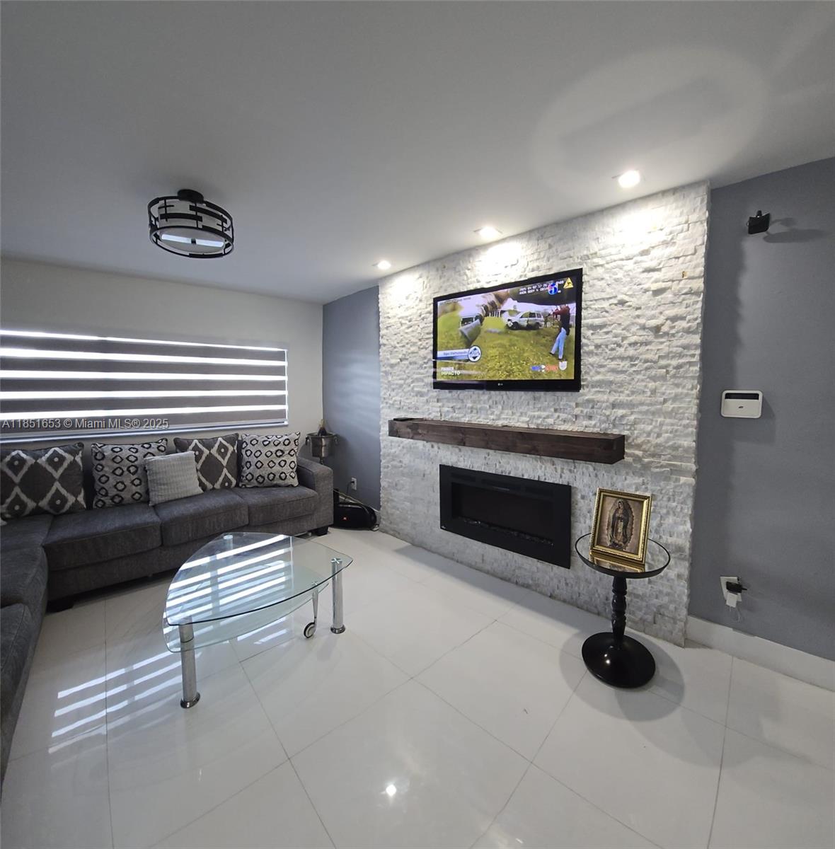 Property photo # 2