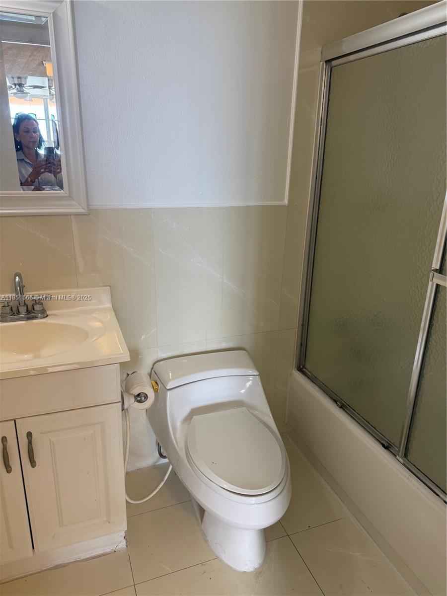 Property photo # 6