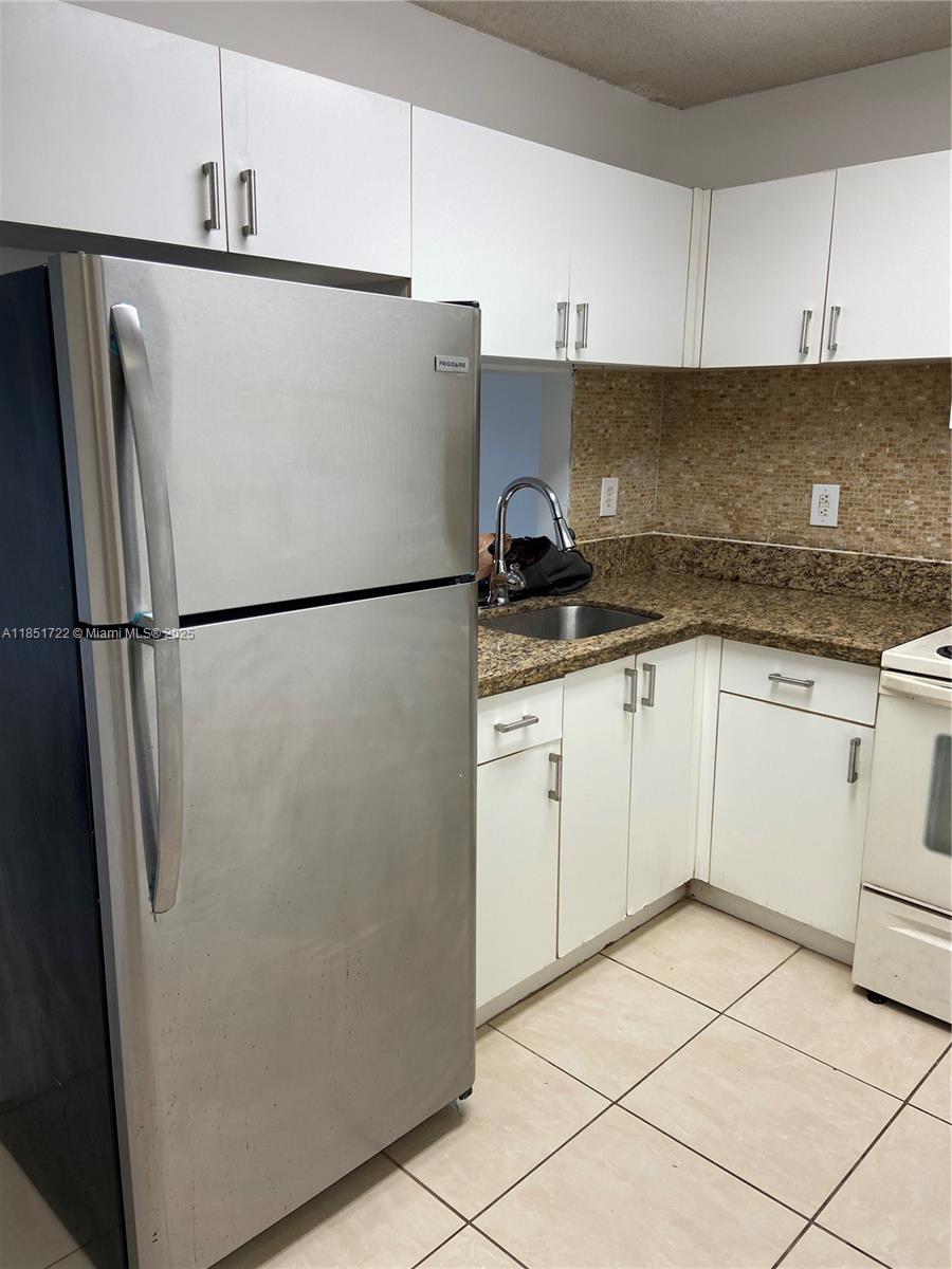 Property photo # 0