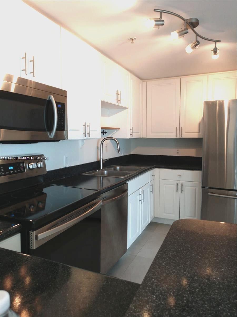 Property photo # 2