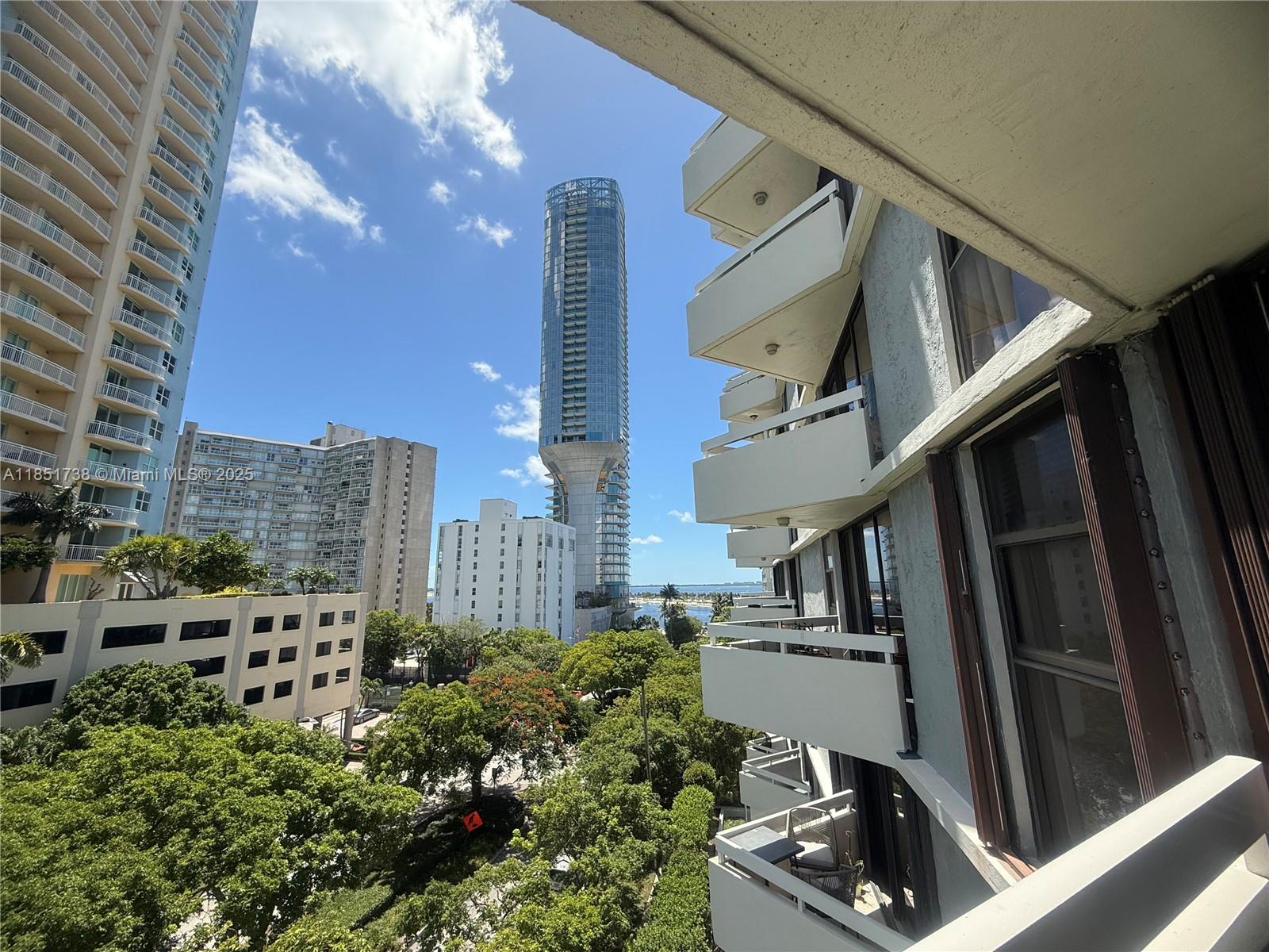 Property photo # 0