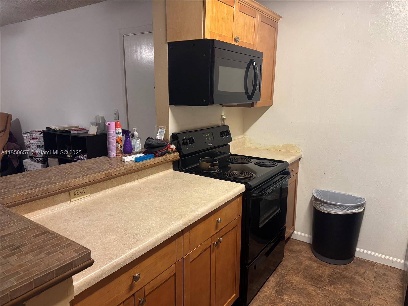 Property photo # 9