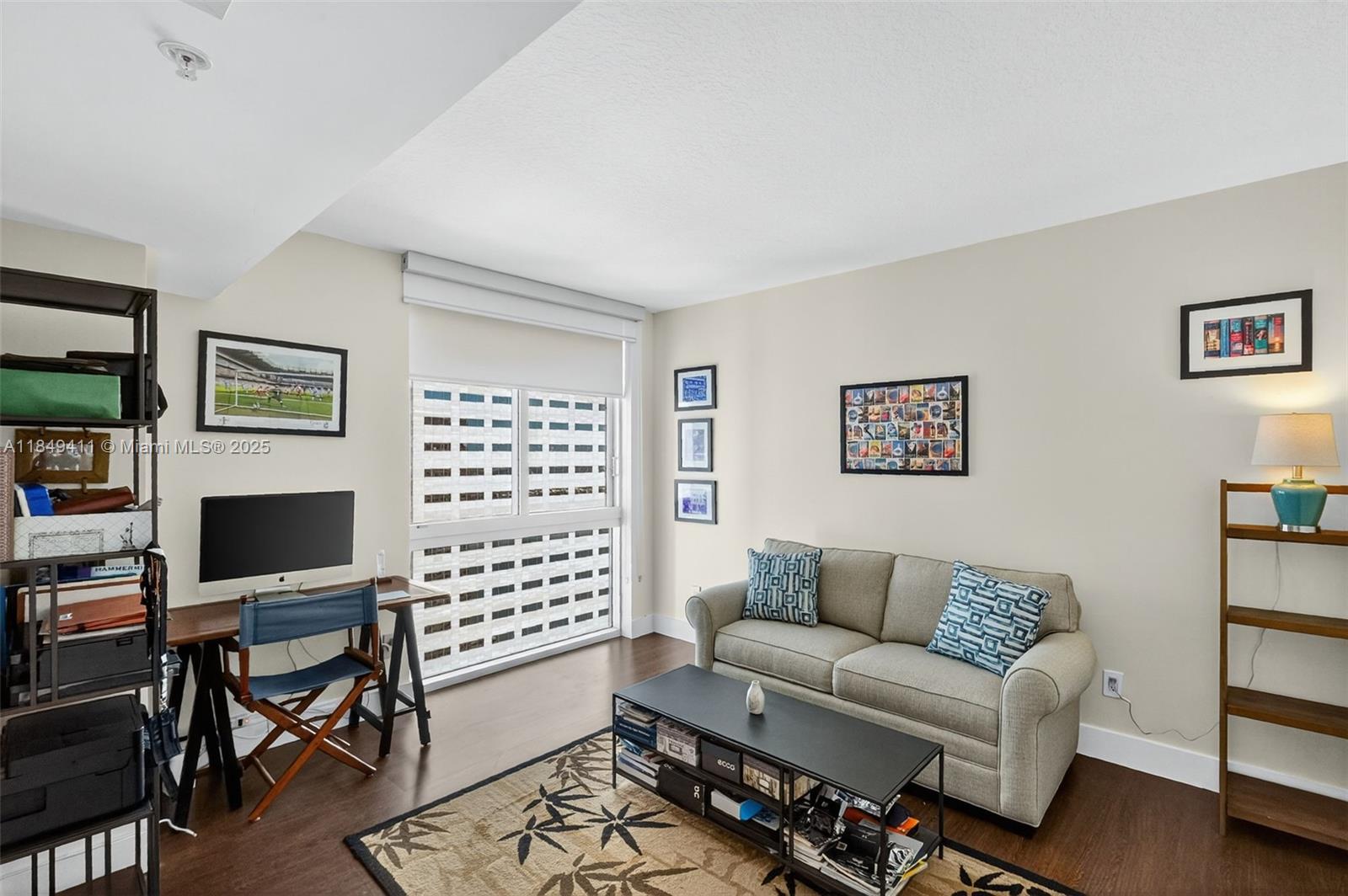 335 S Biscayne Blvd #3501, Miami FL 33131