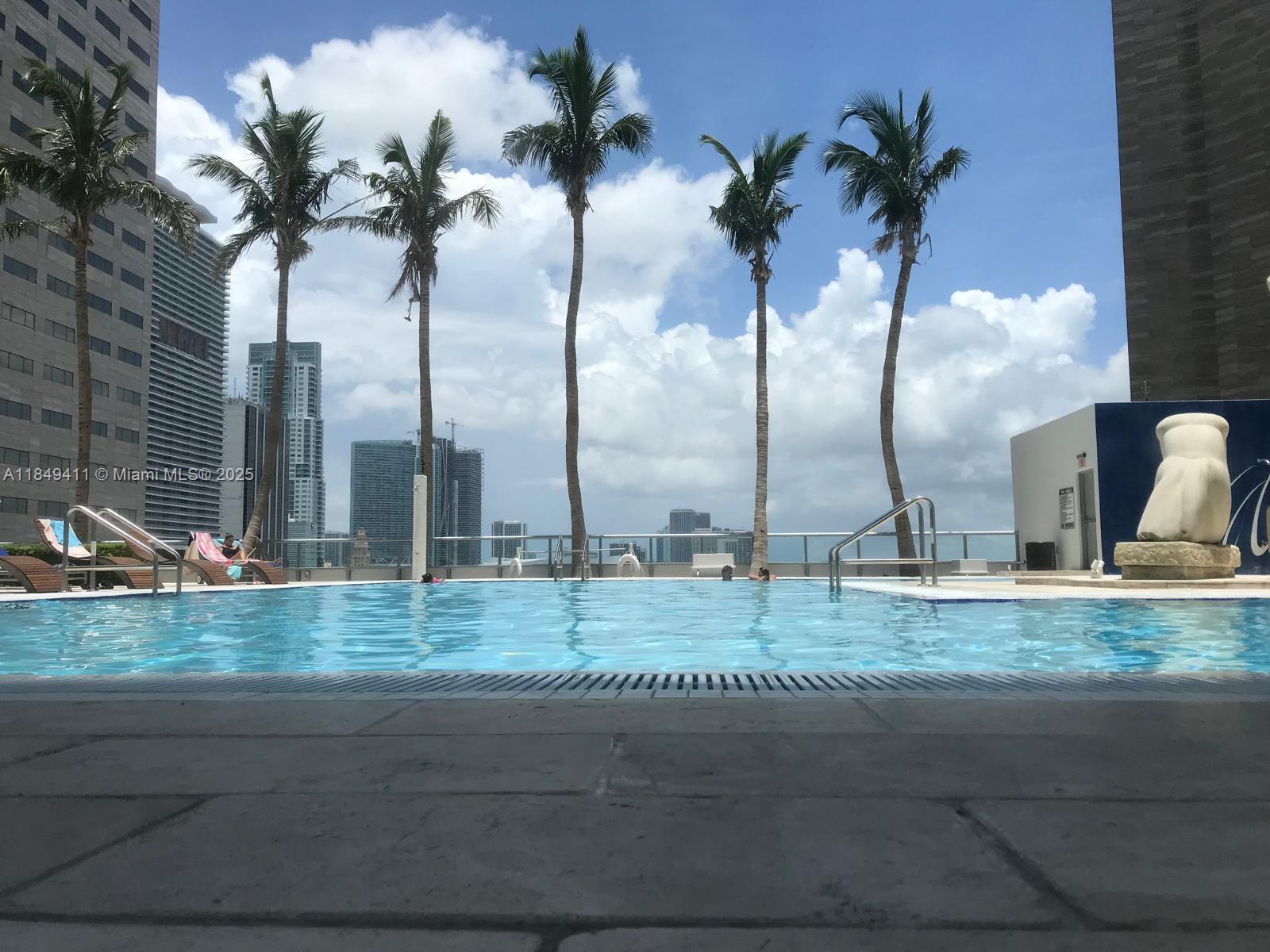 335 S Biscayne Blvd #3501, Miami FL 33131