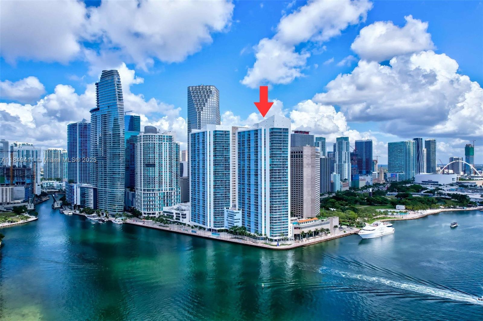 335 S Biscayne Blvd #3501, Miami FL 33131