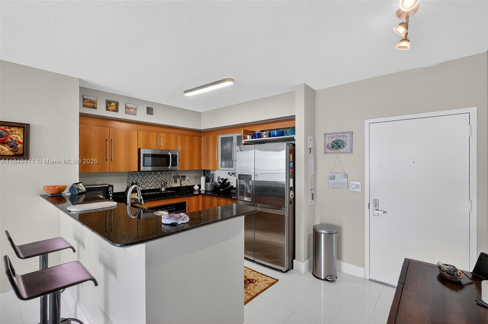 335 S Biscayne Blvd #3501, Miami FL 33131