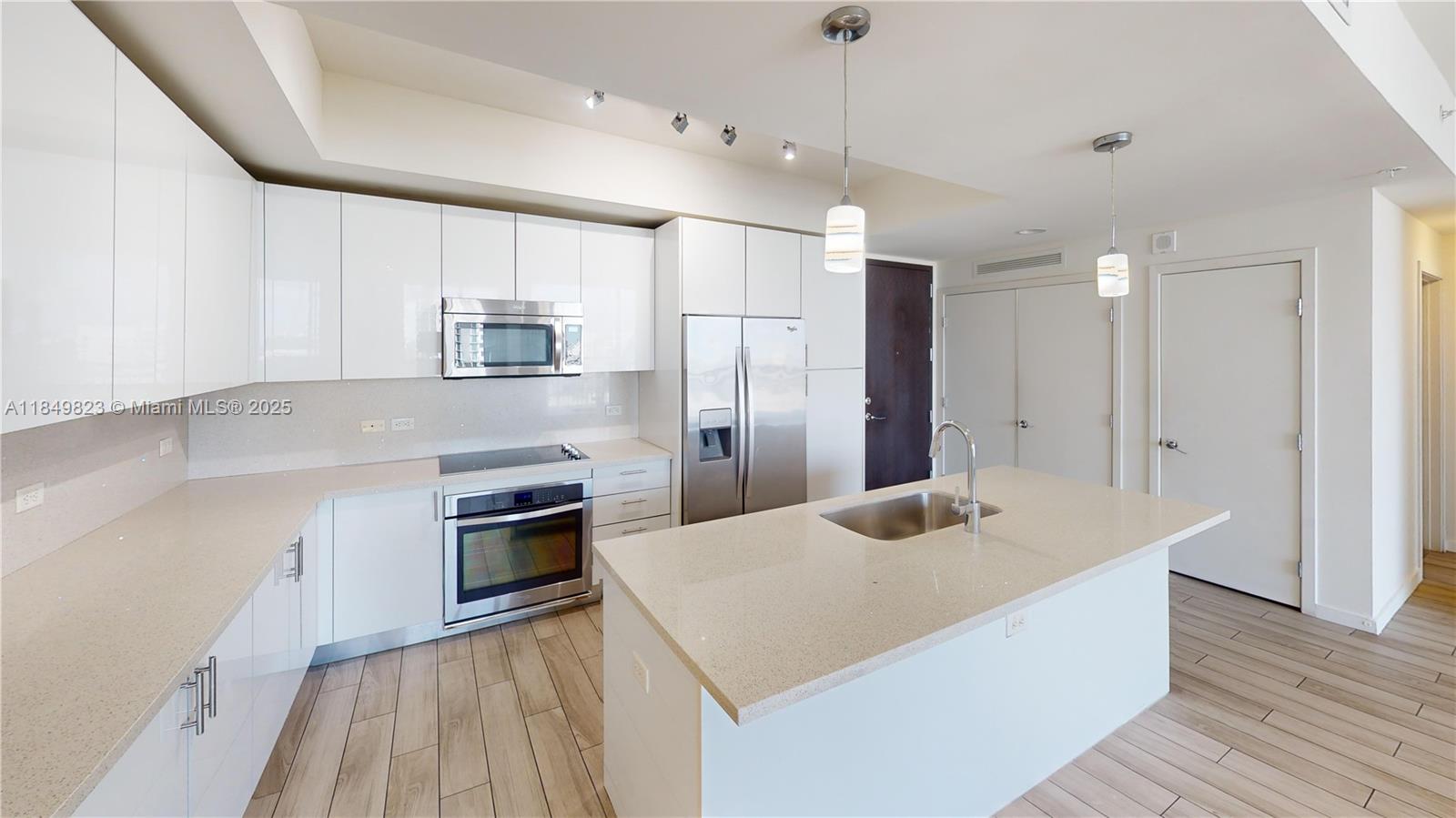 Property photo # 4