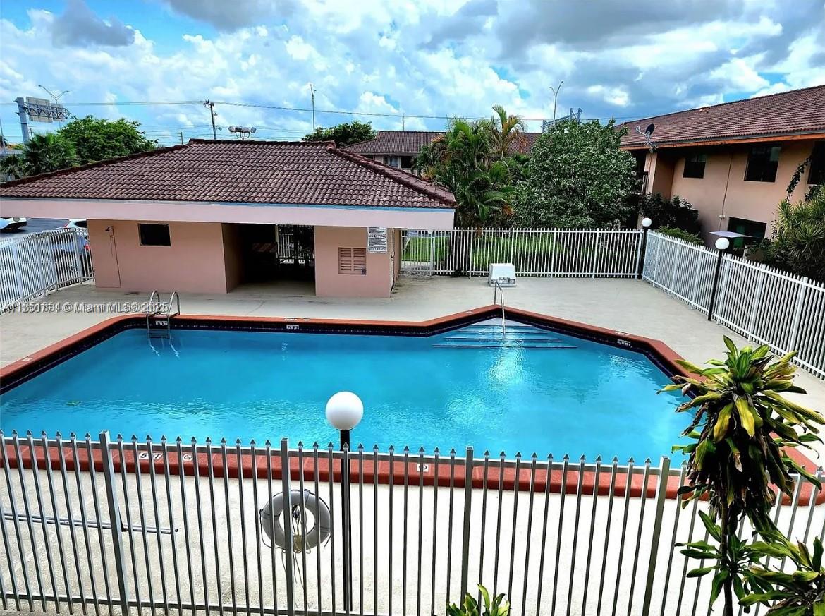 Property photo # 2