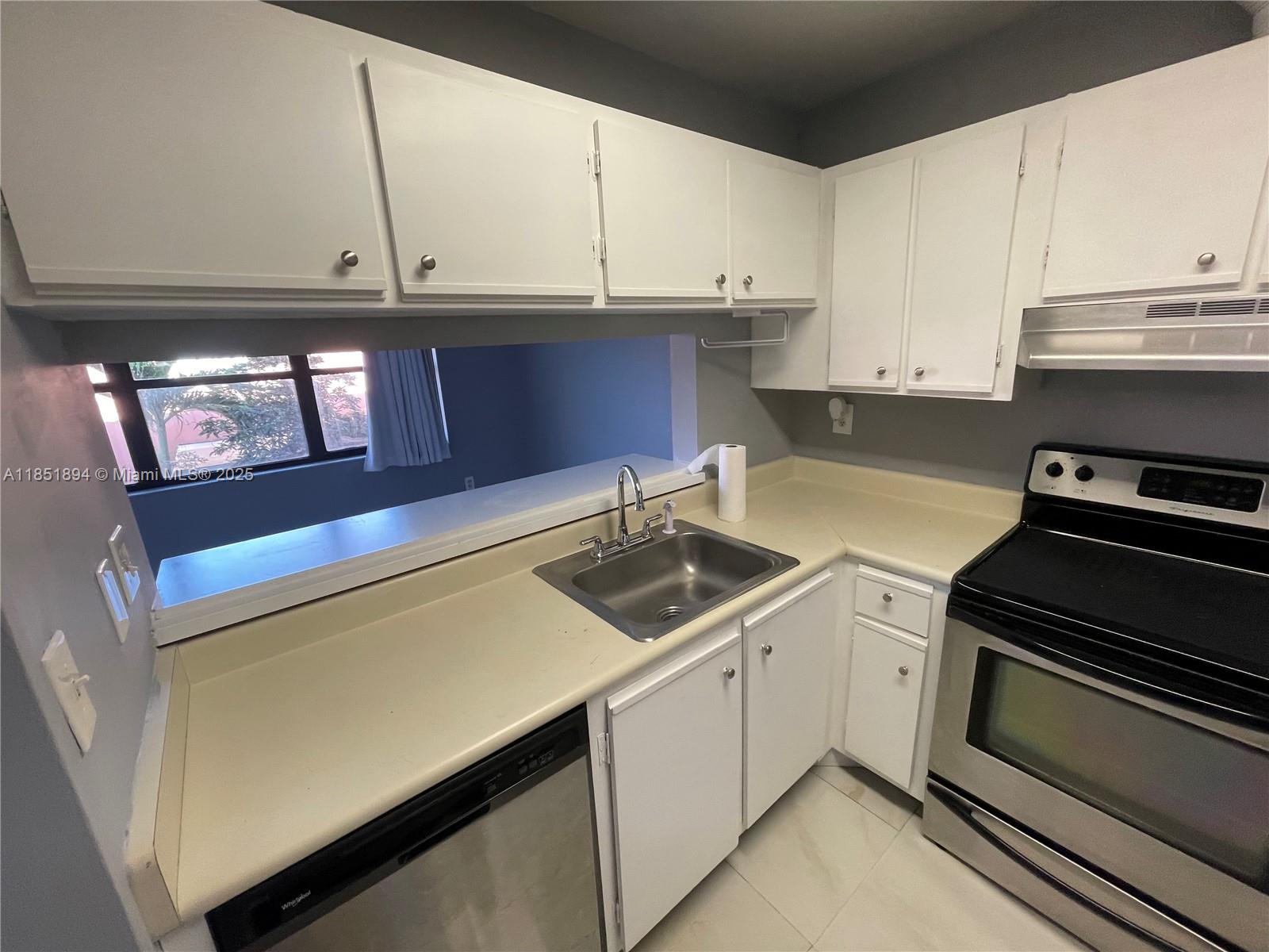 Property photo # 9