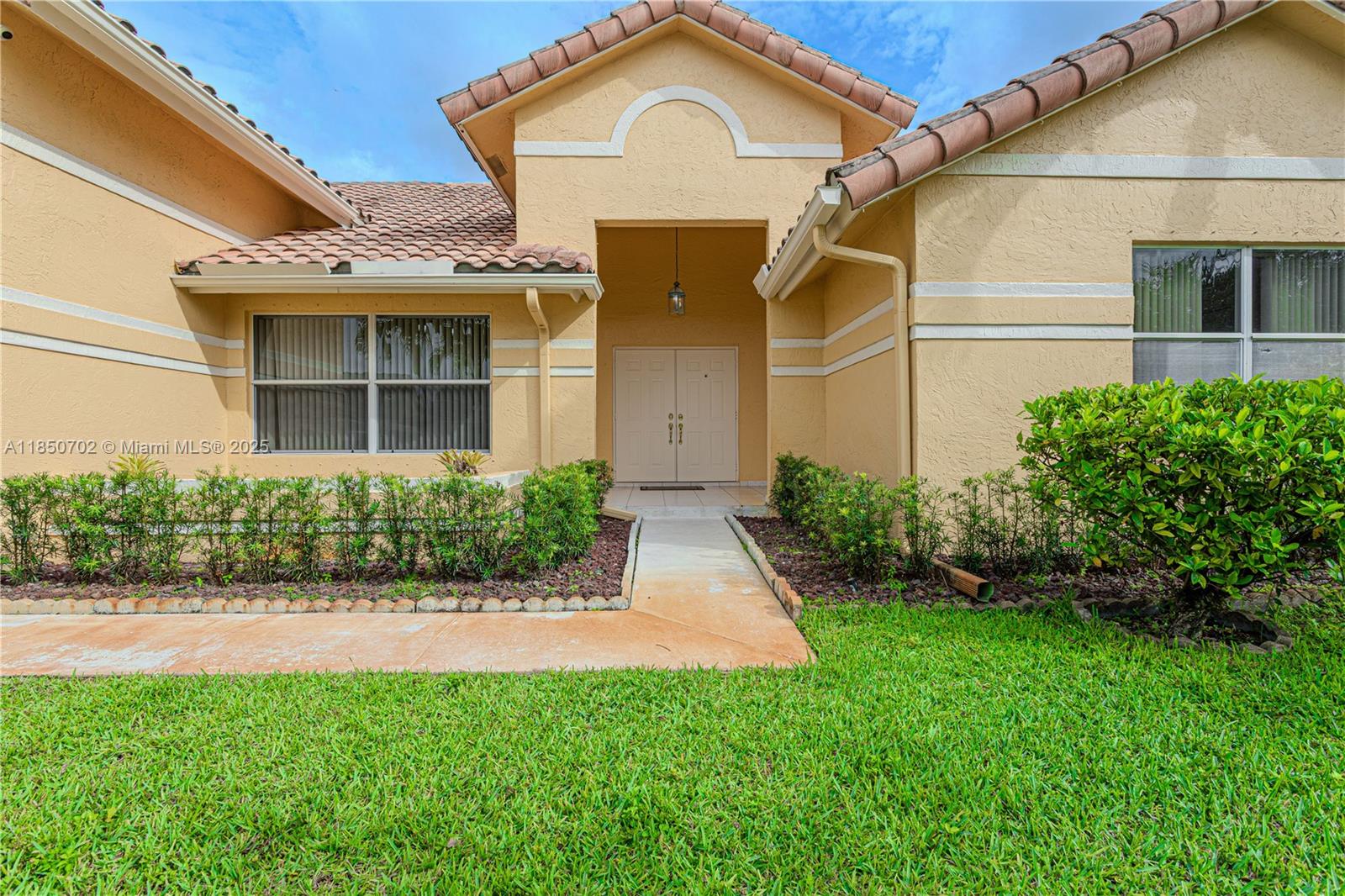 Property photo # 8