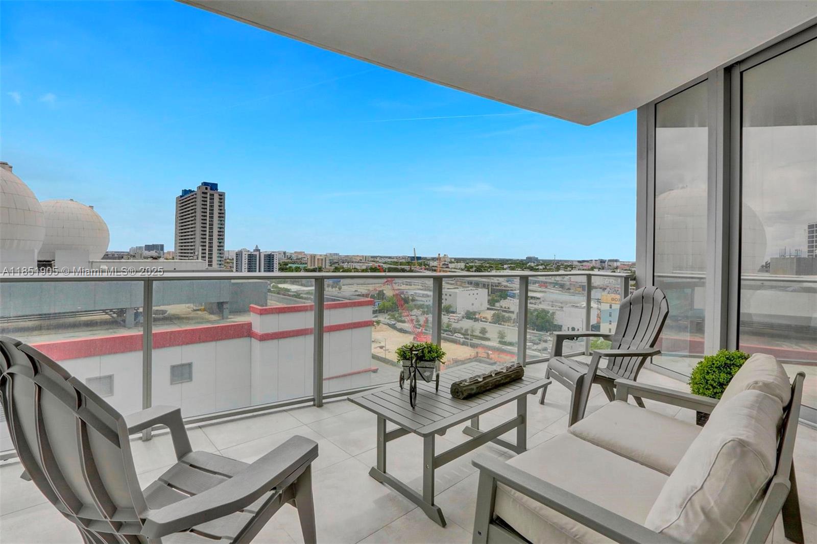 851 NE 1st Ave #1004, Miami FL 33132